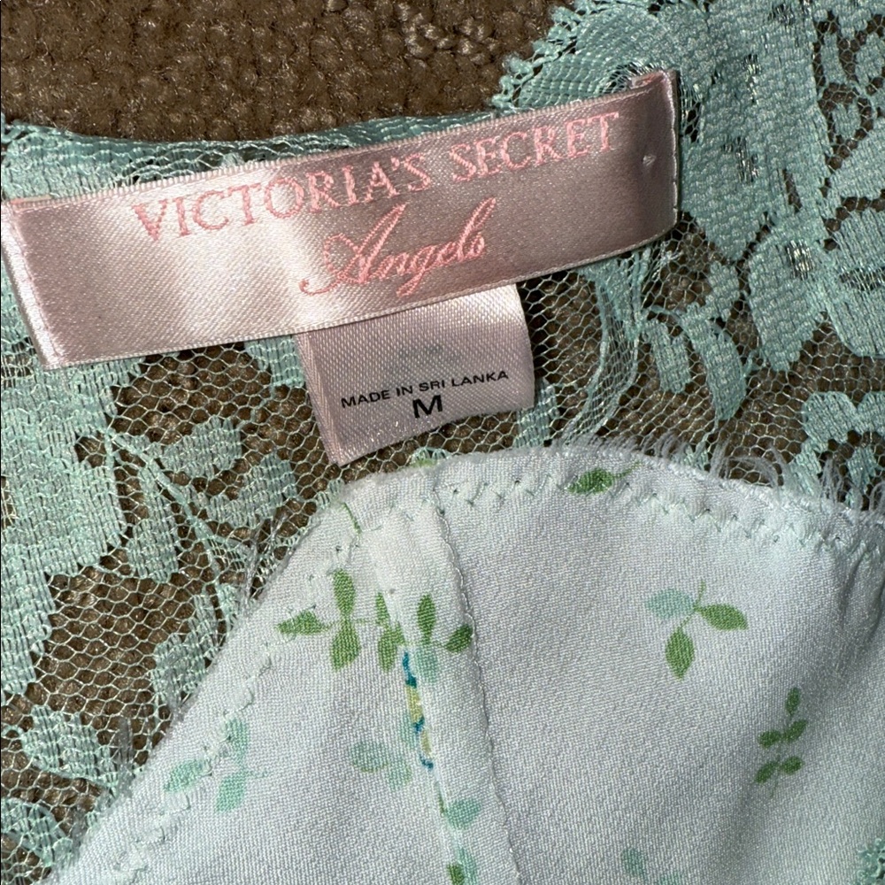 Victoria's Secret Floral Lace Trim Slip Dress‎ - Picture 12 of 12